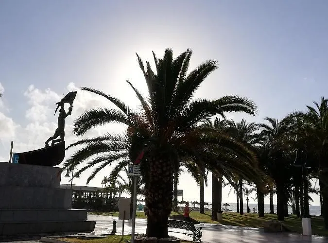 Torremolinos Beach Apartment Apartment *